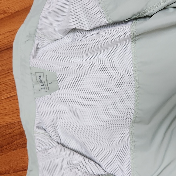 L. L. Bean Tropicwear Short Sleeved Shirt - Picture 13 of 16